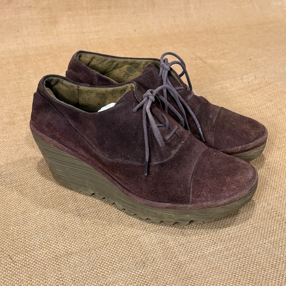 Fly London Oxford Wedge Booties Womens 38 US 7.5 Plum Suede Lace Up Comfort